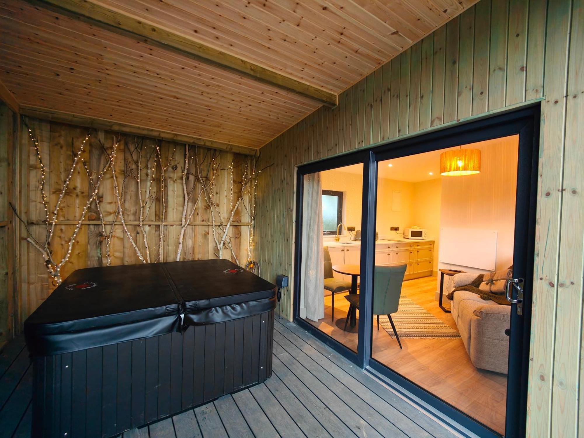 The View At Moneylands Villa Arklow Room photo